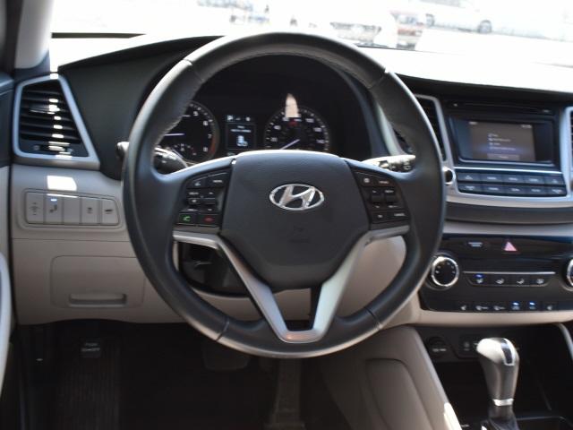 3150-hyundai-tucson-2016-84432a45