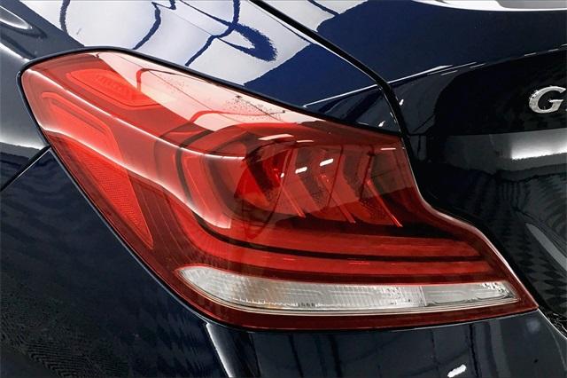 31581-genesis-g70-2020-r0412rt5