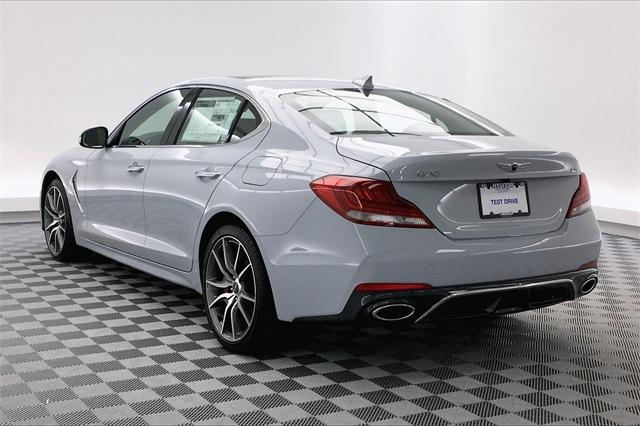 31588-genesis-g70-2020-r0442rt5