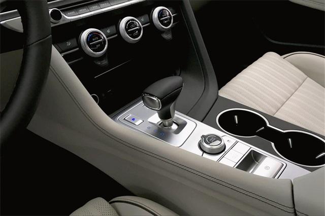 31592-genesis-g70-2020-r0442rt5