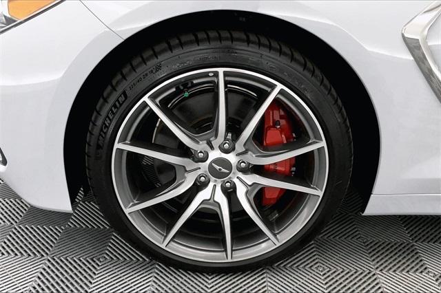 31593-genesis-g70-2020-r0442rt5
