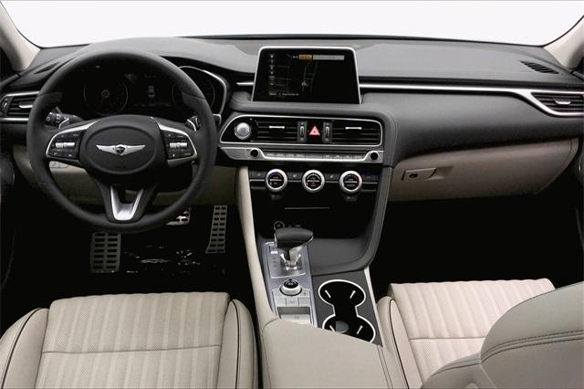 31597-genesis-g70-2020-r0442rt5