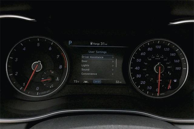 31598-genesis-g70-2020-r0442rt5
