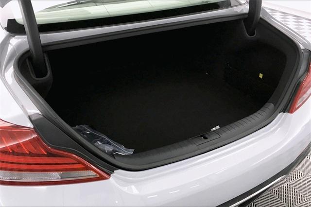 31602-genesis-g70-2020-r0442rt5