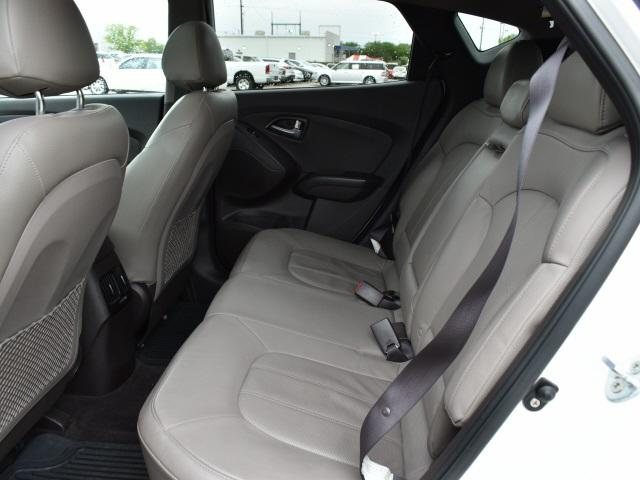 3168-hyundai-tucson-2015-83472a45