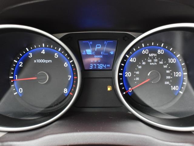 3180-hyundai-tucson-2015-83472a45