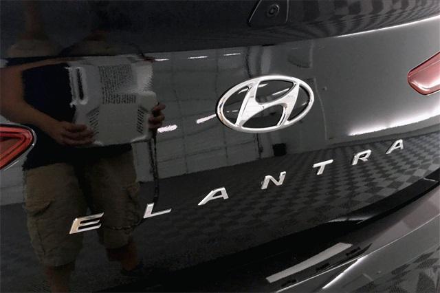 31801-hyundai-elantra-2020-484a2f45