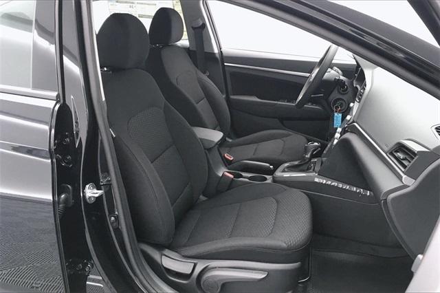 31918-hyundai-elantra-2020-484a2f45