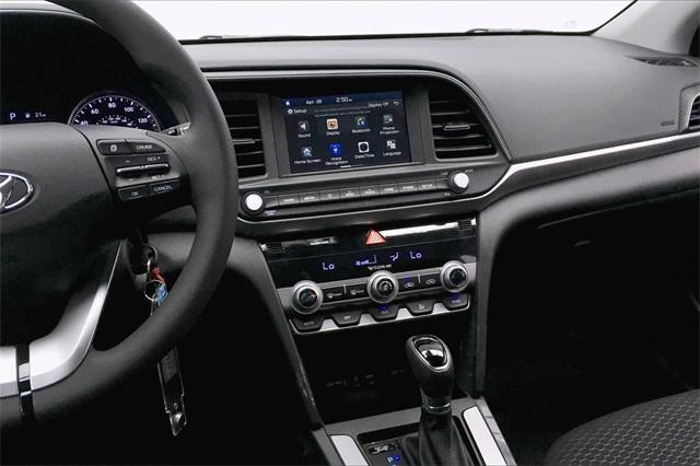 31922-hyundai-elantra-2020-484a2f45