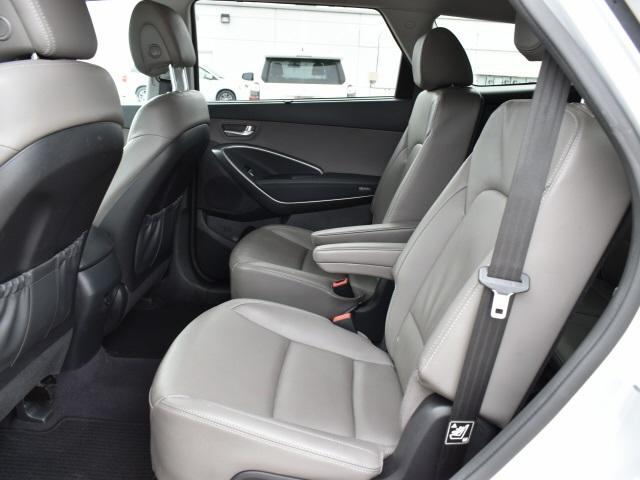 3197-hyundai-santafe-2016-j0462a65