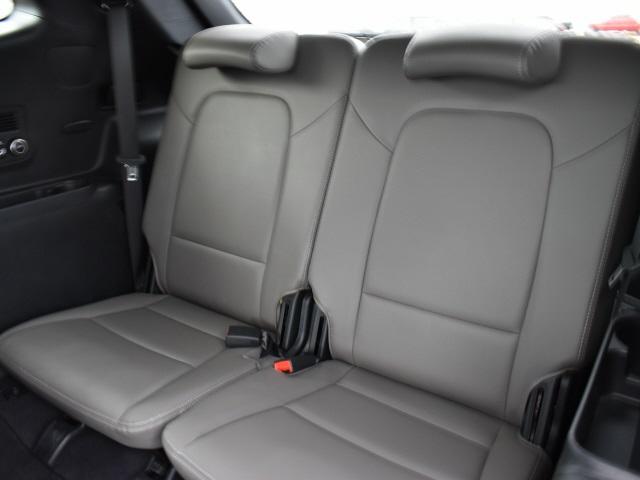 3198-hyundai-santafe-2016-j0462a65