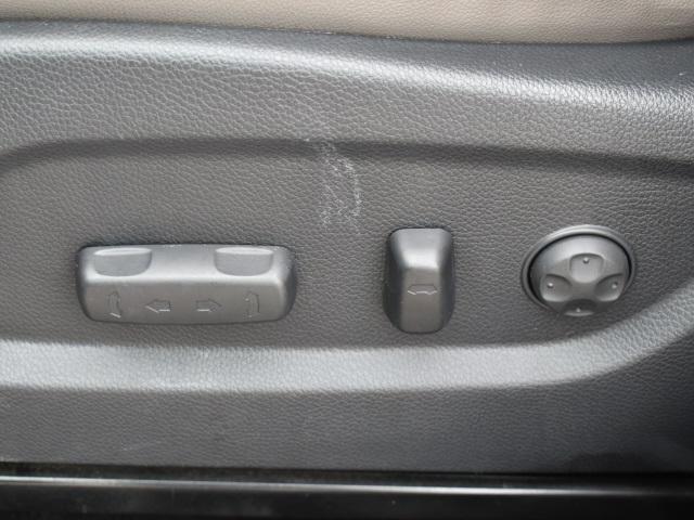 3202-hyundai-santafe-2016-j0462a65