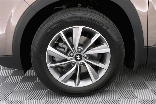 32035-hyundai-santafe-2020-64432f45