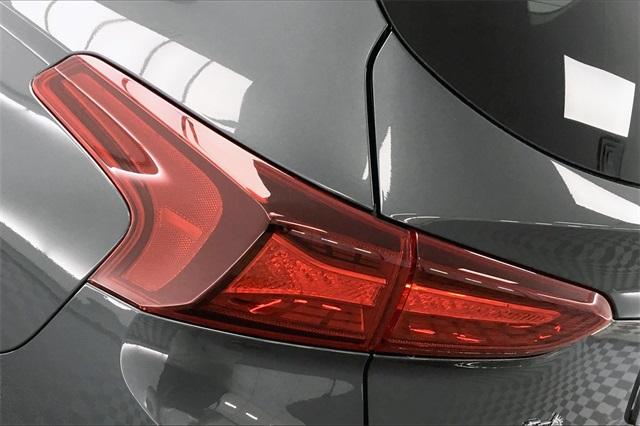 32114-hyundai-santafe-2020-644a2ft5