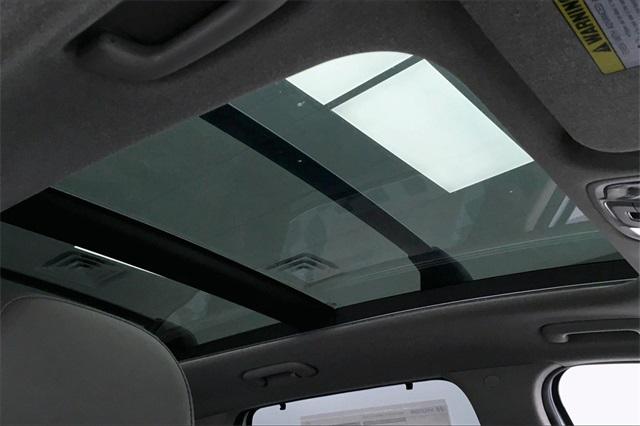 32139-hyundai-santafe-2020-644a2ft5