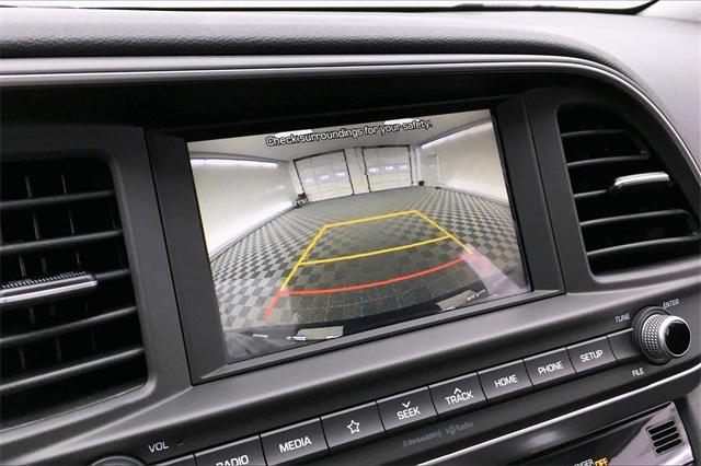 32201-hyundai-elantra-2020-484b2f45