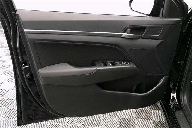 32202-hyundai-elantra-2020-484b2f45