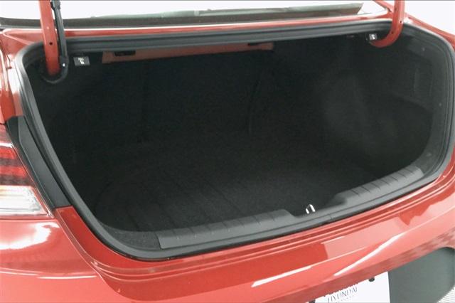 32406-hyundai-elantra-2020-48412f45
