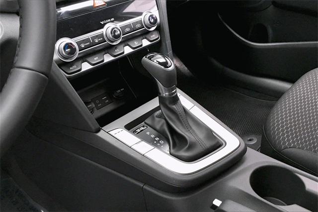 32486-hyundai-elantra-2020-484b2f45