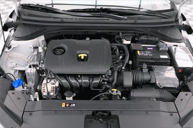 32576-hyundai-elantra-2020-484e2f45
