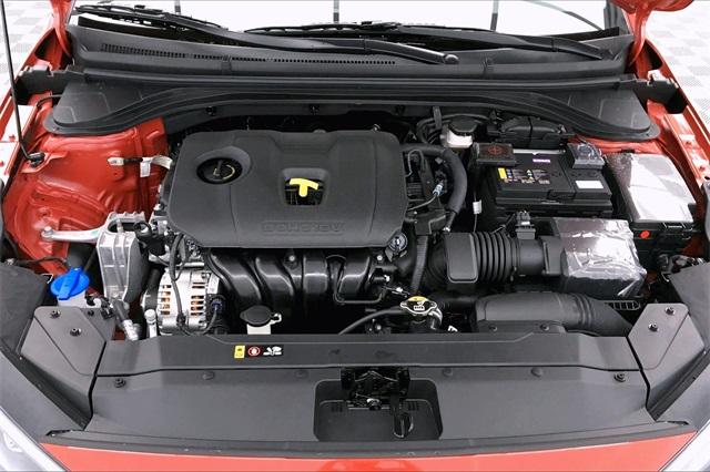 32666-hyundai-elantra-2020-484e2f45