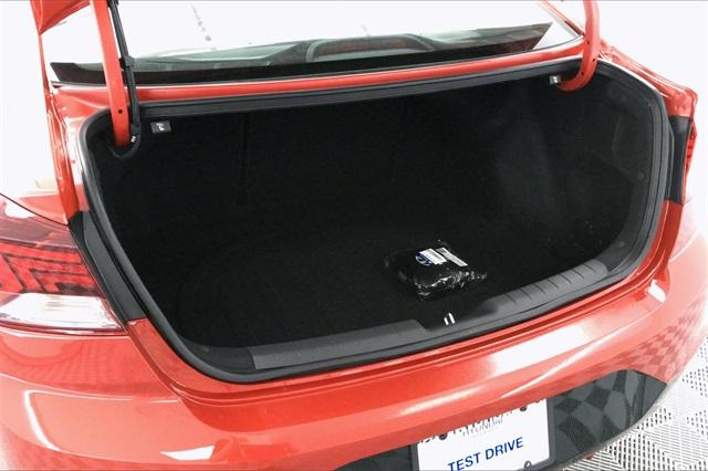32674-hyundai-elantra-2020-484e2f45