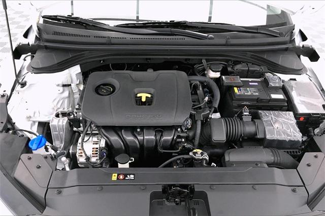 32912-hyundai-elantra-2020-484b2f45
