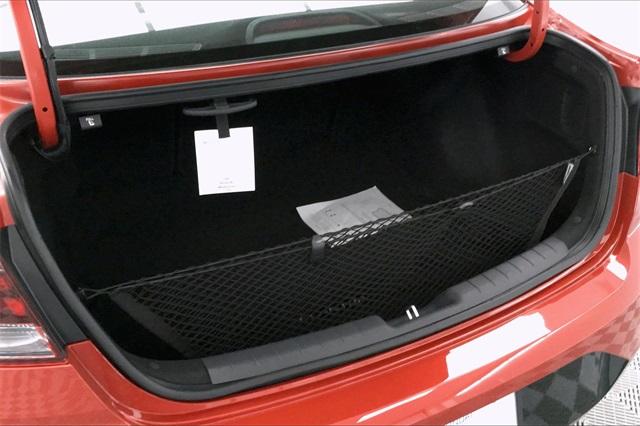 32943-hyundai-elantra-2020-484c2ft5