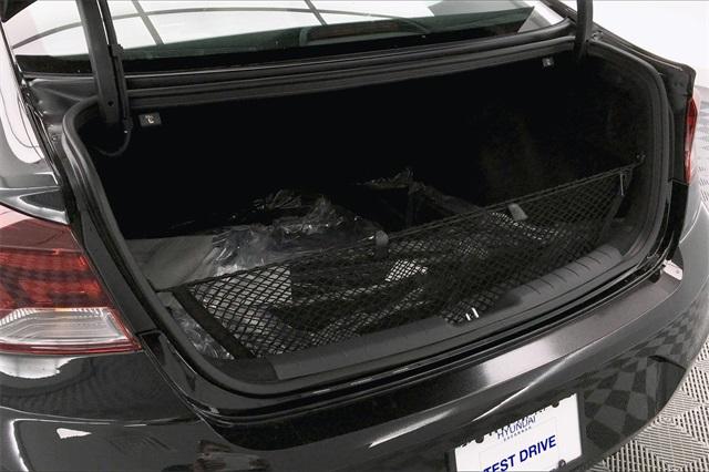 33074-hyundai-elantra-2020-484b2f45