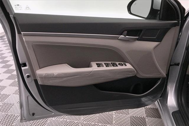 33122-hyundai-elantra-2020-484b2f45