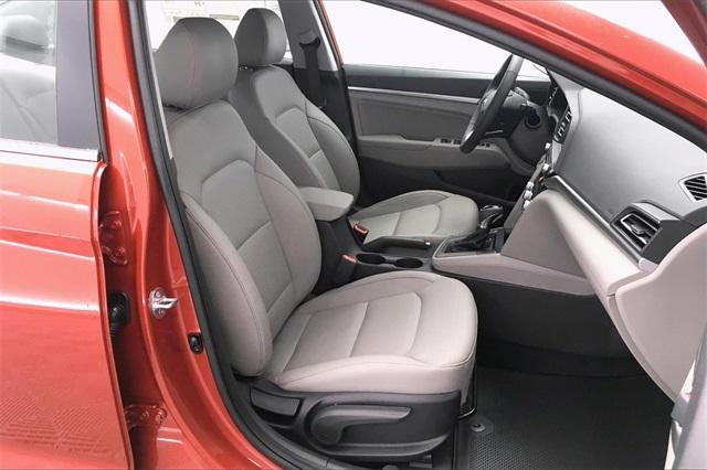 33153-hyundai-elantra-2020-484e2f45