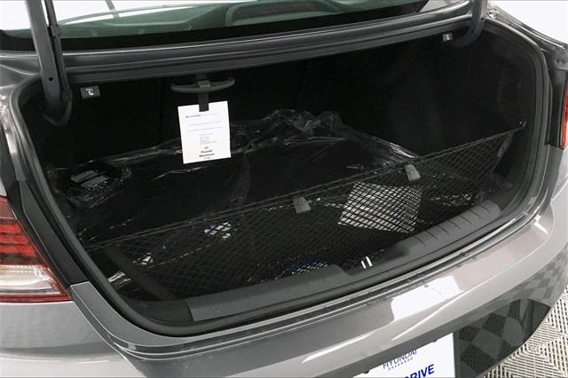 33209-hyundai-elantra-2020-484e2f45