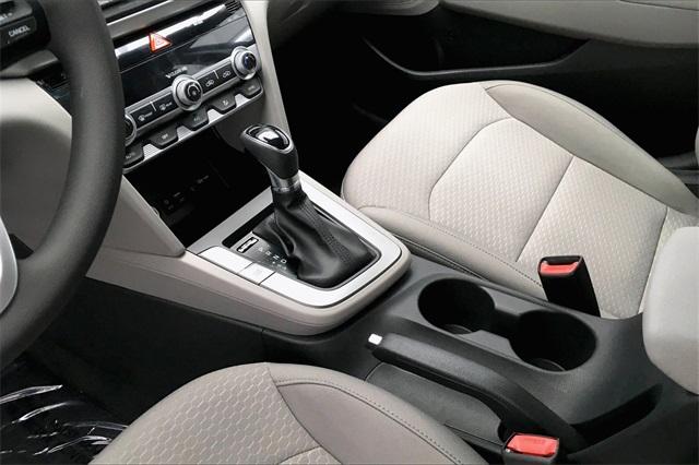 33310-hyundai-elantra-2020-484a2f45