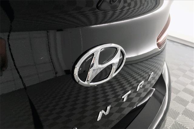 33477-hyundai-elantra-2020-484b2f45