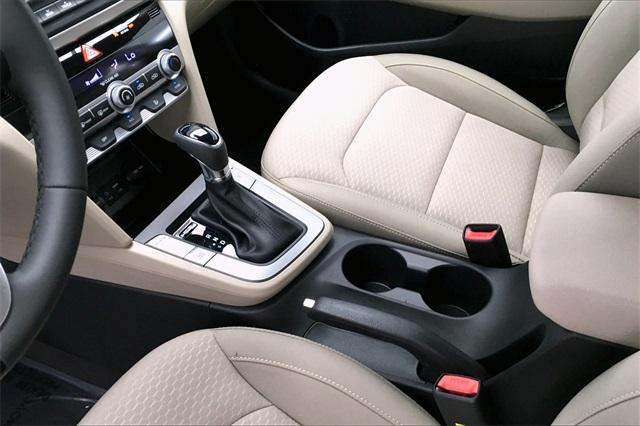 33489-hyundai-elantra-2020-484b2f45