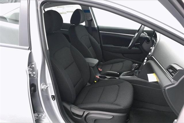 33507-hyundai-elantra-2020-484b2f45