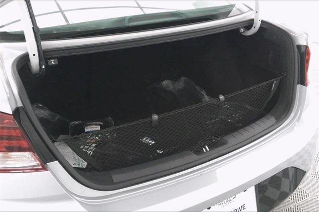 33522-hyundai-elantra-2020-484b2f45
