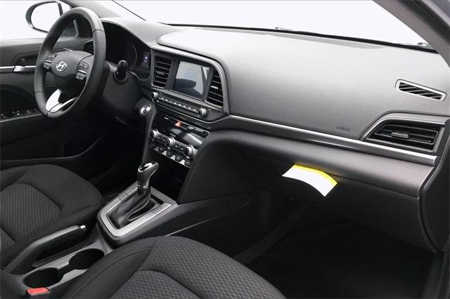 33525-hyundai-elantra-2020-484b2f45