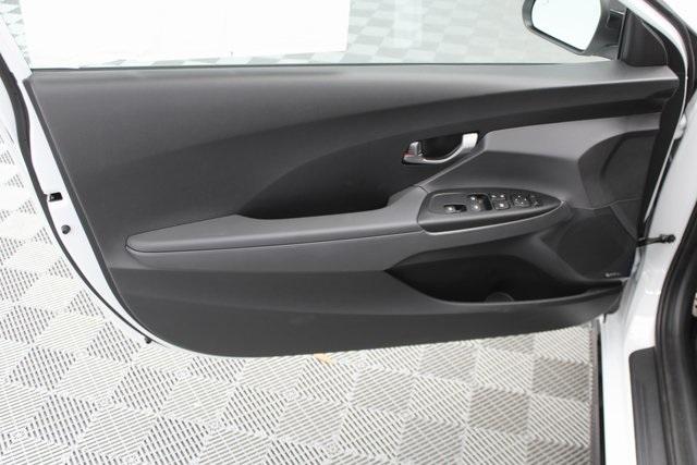 33601-hyundai-veloster-2020-f1382ft5