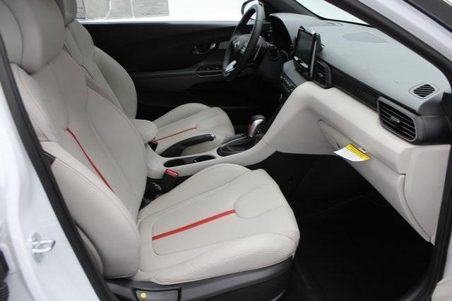 33619-hyundai-veloster-2020-f1382ft5