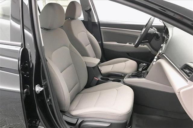33645-hyundai-elantra-2020-484b2f45