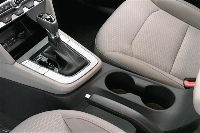 33650-hyundai-elantra-2020-484b2f45