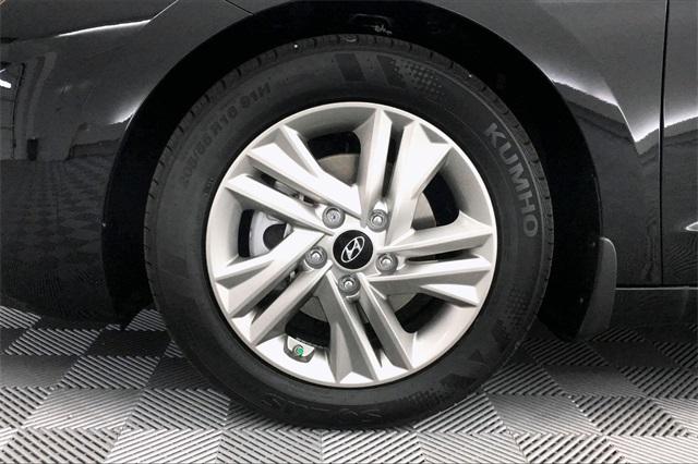33651-hyundai-elantra-2020-484b2f45