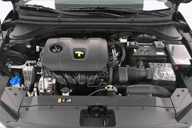 33652-hyundai-elantra-2020-484b2f45