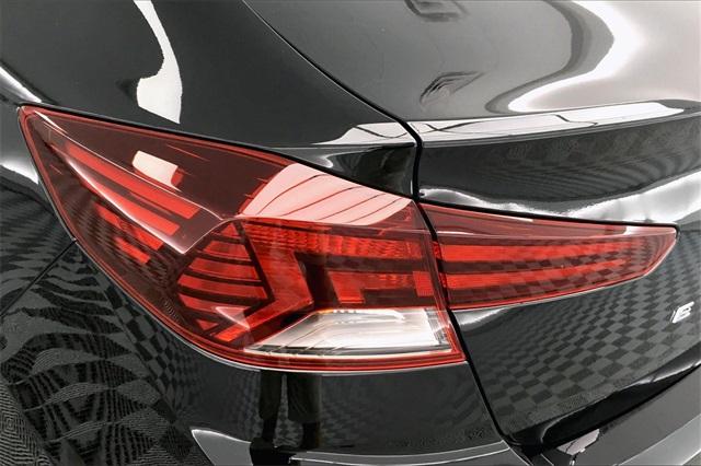 33662-hyundai-elantra-2020-484b2f45