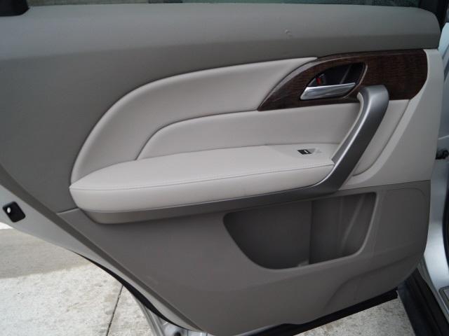 3372-acura-mdx-2013-yd2h2djnw