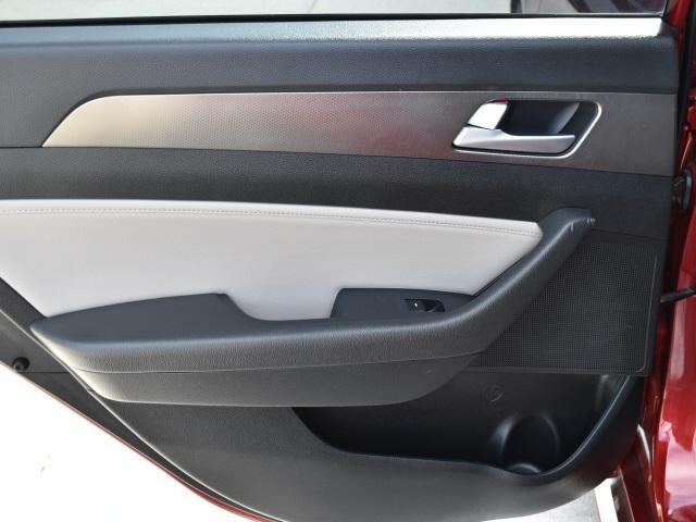 3392-hyundai-sonata-2016-28422f45