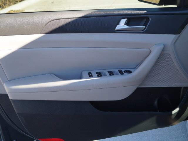 3438-hyundai-sonata-2016-28442f45