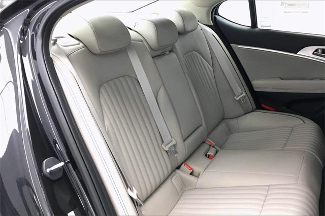 34665-genesis-g70-2019-r0412r45