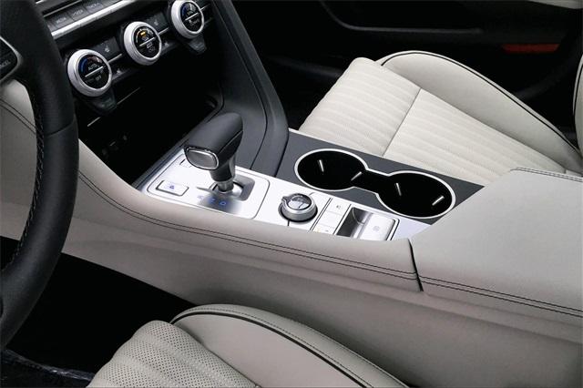 34684-genesis-g70-2019-r0442r65